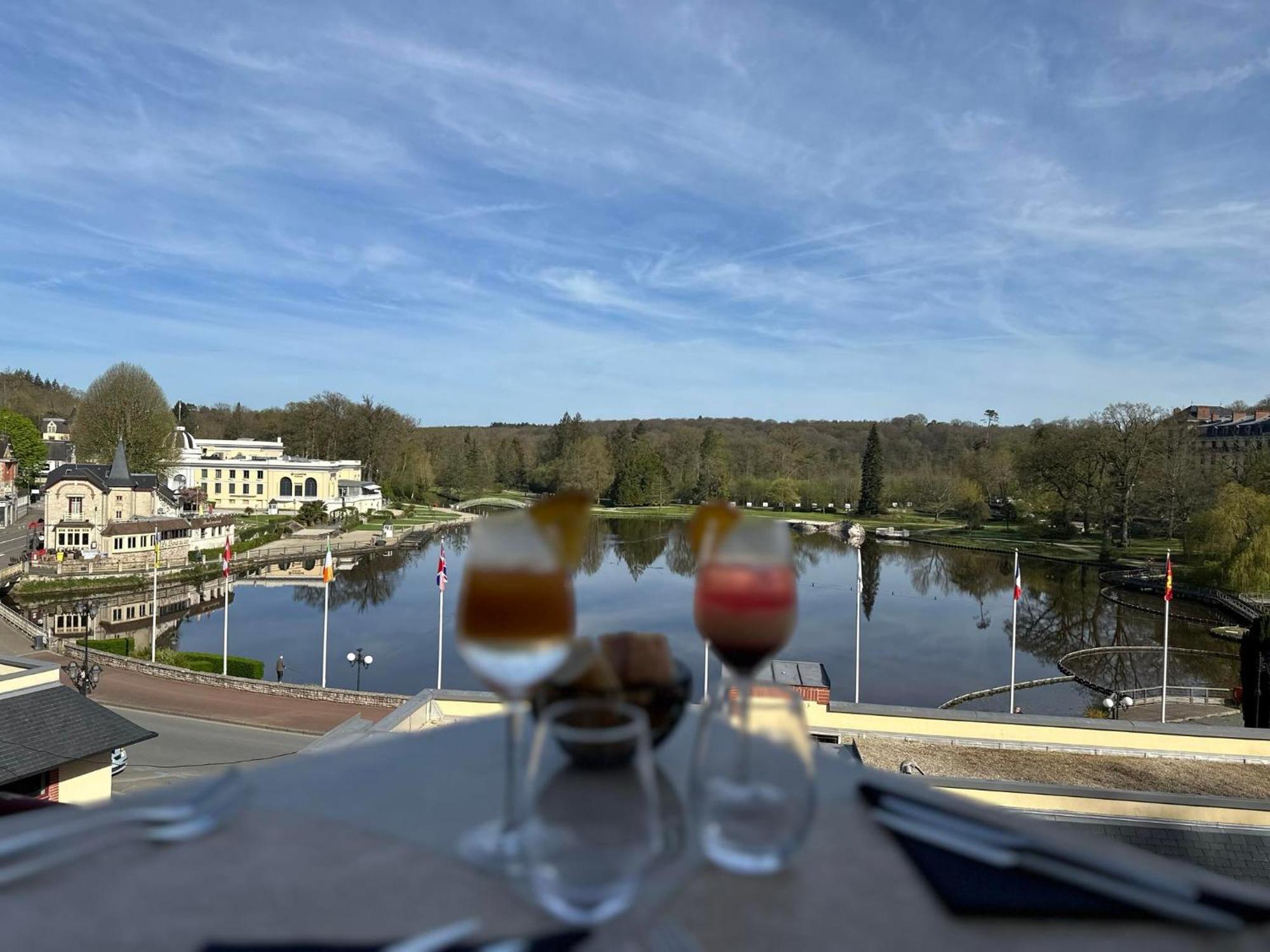 Hotel Spa Du Beryl Bagnoles de l'Orne Normandie Bagian luar foto